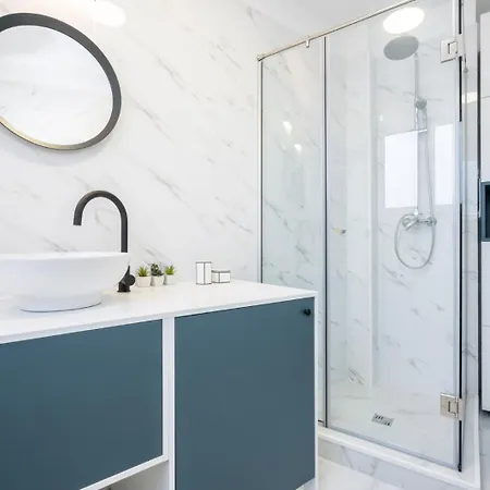 Appartement Chic în Piață Universității