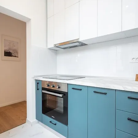 Chic In Piata Universitatii Apartman