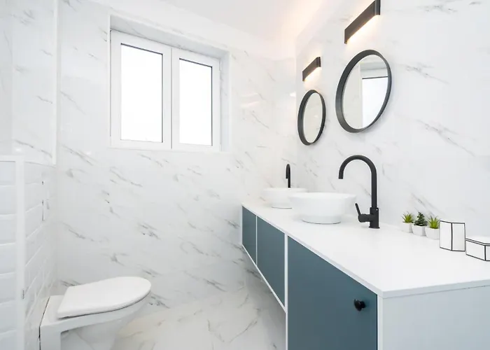 Chic In Piata Universitatii Bukurešť