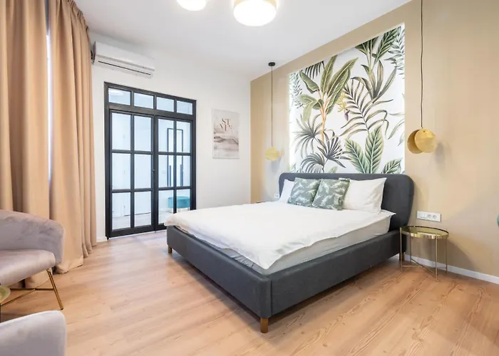 Chic In Piata Universitatii Apartamento Bucareste