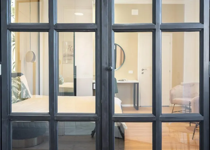 Chic In Piata Universitatii Bukurešť